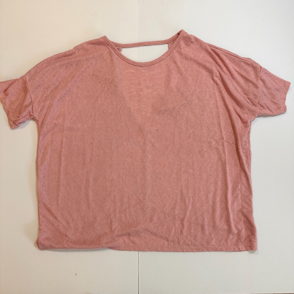 Pink Lily - Dusty Rose Short Sleeve Tee - Size Large